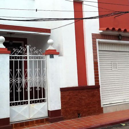Tierra Nuestra Bed and Breakfast Tarija Buitenkant foto
