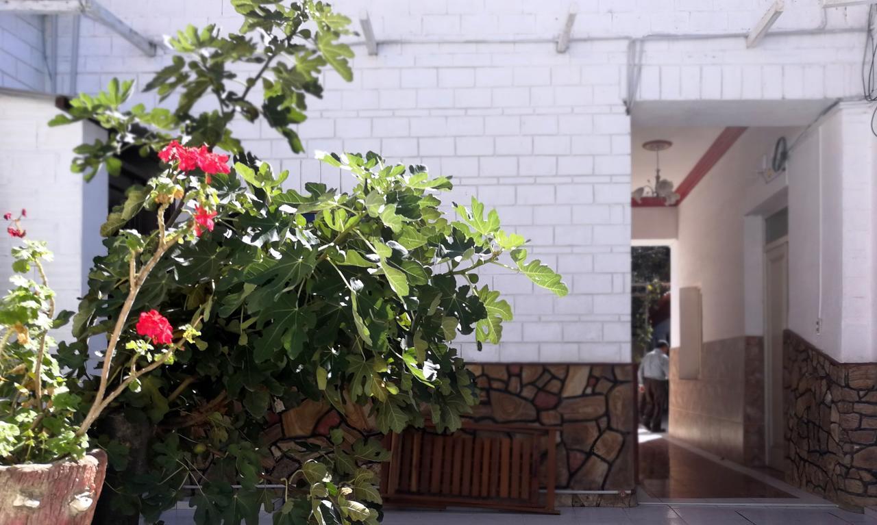 Tierra Nuestra Bed and Breakfast Tarija Buitenkant foto